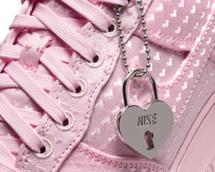 Air Force 1 "Valentine's Day Pink Foam"