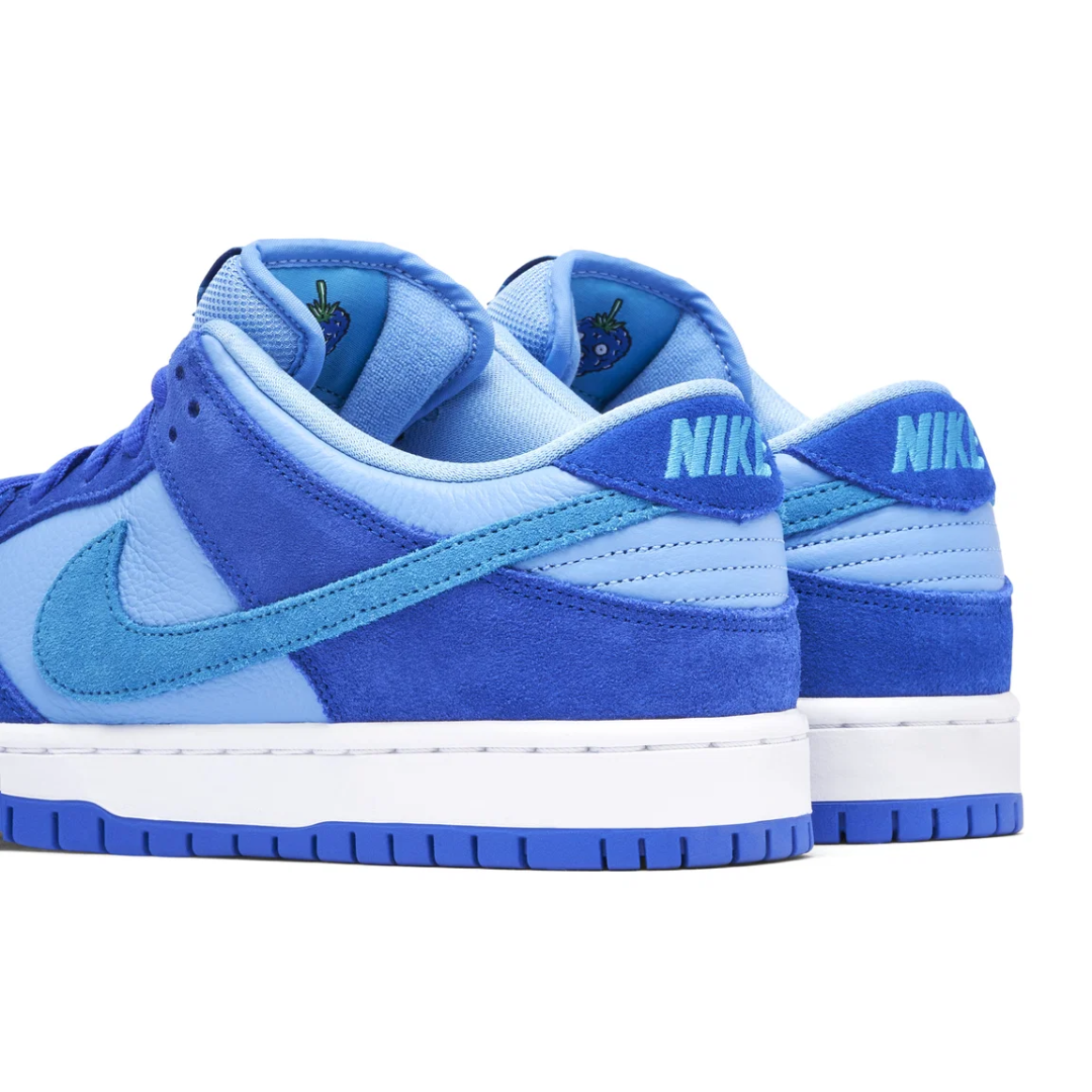 Dunk Low SB Blue Raspberry